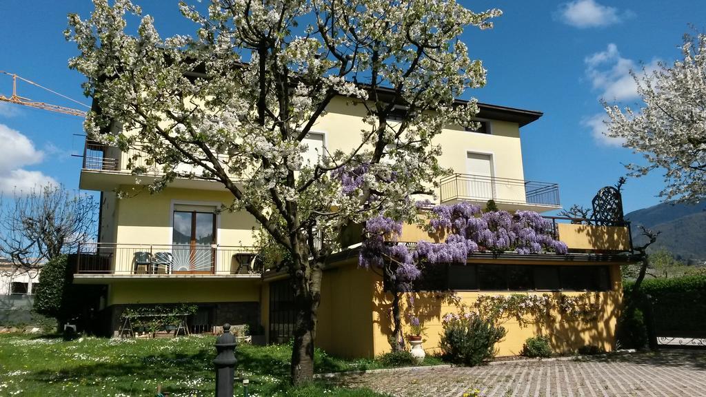 Appartement Casa Ferrari Monica à Calceranica al Lago Extérieur photo