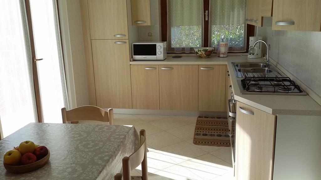 Appartement Casa Ferrari Monica à Calceranica al Lago Extérieur photo